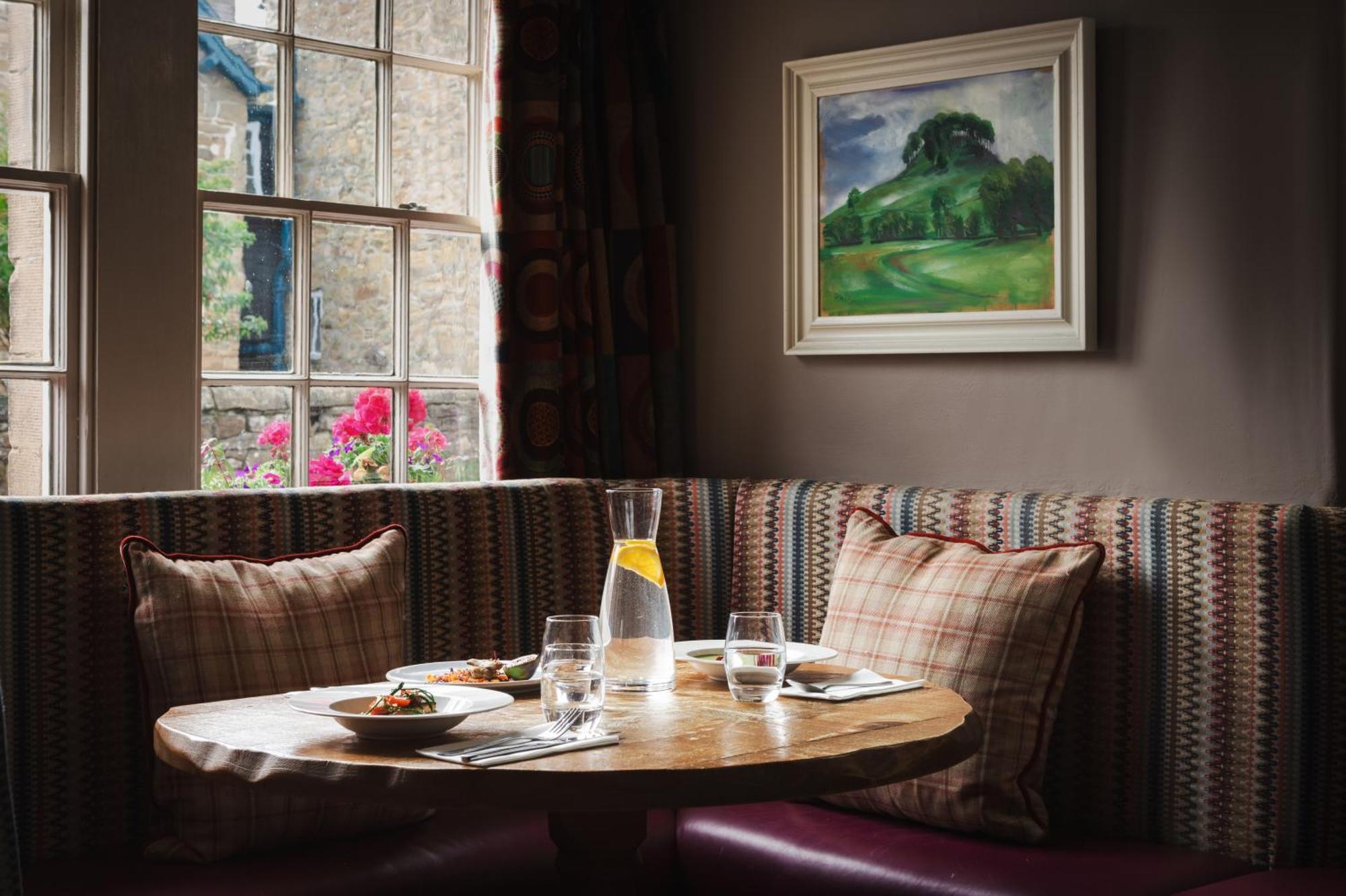 The Pilsley Inn - Chatsworth Baslow Buitenkant foto